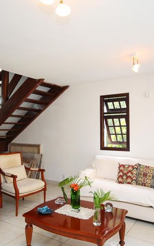 Casa para alugar com 479m², 6 quartos e 3 vagas Casa para alugar com 479m², 6 quartos e 3 vagasSala
