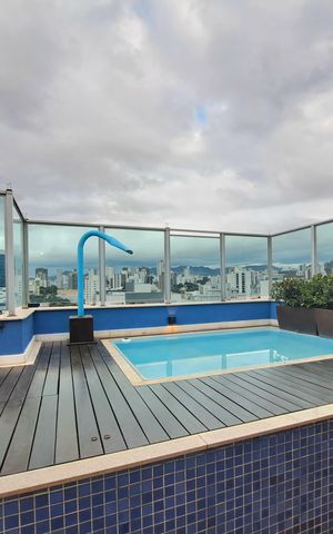 Apartamento à venda com 220m², 4 quartos e 3 vagas