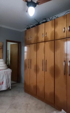 Casa para alugar com 290m², 4 quartos e 3 vagasSuíte - 2º Piso