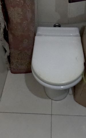 Casa para alugar com 290m², 4 quartos e 3 vagasBanheiro da Suíte - 2º Piso