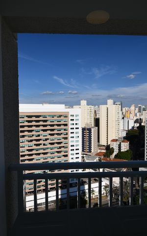 Apartamento à venda com 47m², 1 quarto e 1 vagaÁrea de Serviço - Vista