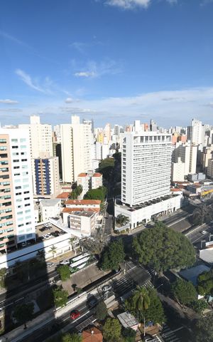 Apartamento à venda com 47m², 1 quarto e 1 vagaSala - Vista