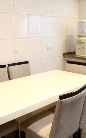 Casa à venda com 242m², 3 quartos e 3 vagasCozinha