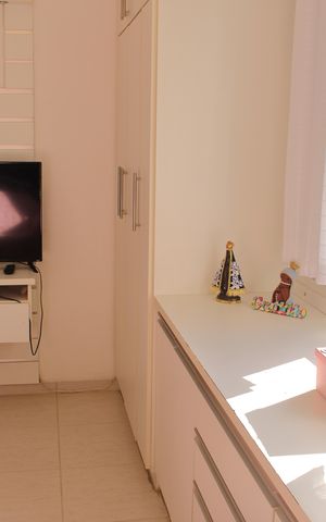 Casa à venda com 242m², 3 quartos e 3 vagasQuarto 3 - Suíte