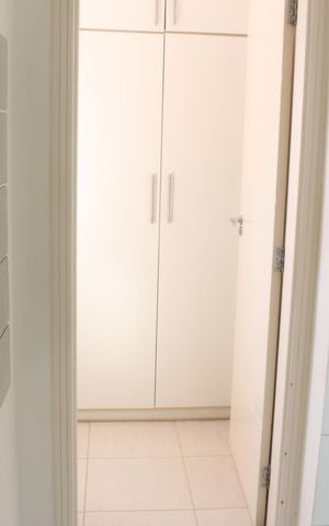 Casa à venda com 242m², 3 quartos e 3 vagasQuarto 2