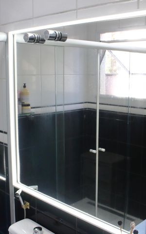 Casa à venda com 242m², 3 quartos e 3 vagasBanheiro da Suíte
