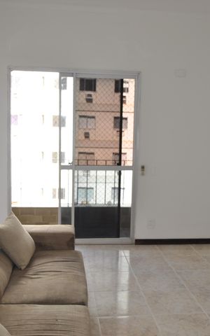 Apartamento à venda com 75m², 2 quartos e 1 vagaSala