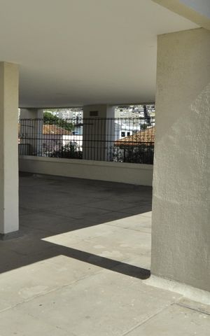 Apartamento à venda com 75m², 2 quartos e 1 vagaÁrea comum