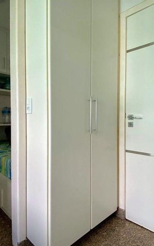 Apartamento à venda com 280m², 4 quartos e 4 vagas Apartamento à venda com 280m², 4 quartos e 4 vagasquarto 2