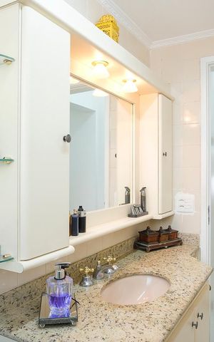 Apartamento à venda com 115m², 2 quartos e 2 vagasBanheiro