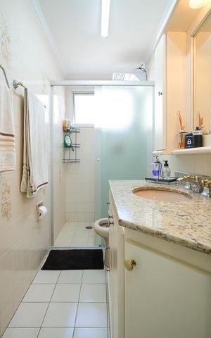Apartamento à venda com 115m², 2 quartos e 2 vagasBanheiro