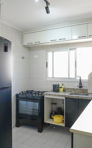Apartamento à venda com 115m², 2 quartos e 2 vagasCozinha
