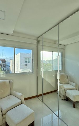 Apartamento à venda com 306m², 3 quartos e 3 vagas Apartamento à venda com 306m², 3 quartos e 3 vagasSuíte 3
