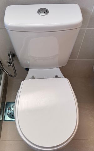 Apartamento à venda com 306m², 3 quartos e 3 vagas Apartamento à venda com 306m², 3 quartos e 3 vagasSuíte 1 - Banheiro