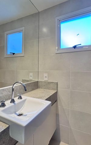 Apartamento à venda com 306m², 3 quartos e 3 vagas Apartamento à venda com 306m², 3 quartos e 3 vagasSuíte 2 - Banheiro