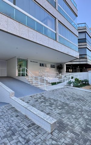 Apartamento à venda com 306m², 3 quartos e 3 vagas Apartamento à venda com 306m², 3 quartos e 3 vagasÁrea comum