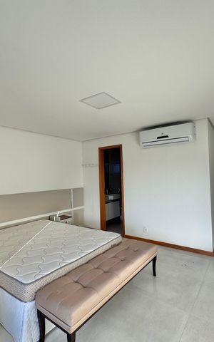 Apartamento à venda com 306m², 3 quartos e 3 vagas Apartamento à venda com 306m², 3 quartos e 3 vagasSuíte 3