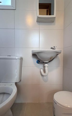 Apartamento à venda com 306m², 3 quartos e 3 vagas Apartamento à venda com 306m², 3 quartos e 3 vagasBanheiro de Serviço