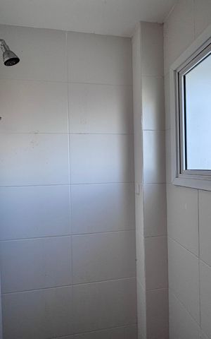 Apartamento à venda com 306m², 3 quartos e 3 vagas Apartamento à venda com 306m², 3 quartos e 3 vagasBanheiro de Serviço
