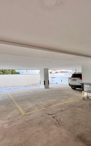 Apartamento à venda com 306m², 3 quartos e 3 vagas Apartamento à venda com 306m², 3 quartos e 3 vagasÁrea comum