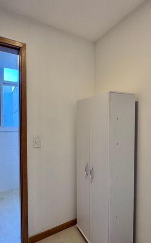 Apartamento à venda com 306m², 3 quartos e 3 vagas Apartamento à venda com 306m², 3 quartos e 3 vagasBanheiro de Serviço