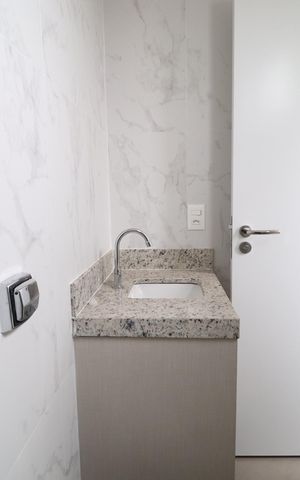 Apartamento para alugar com 66m², 2 quartos e 2 vagasBanheiro da Suíte