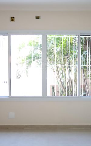 Casa à venda com 190m², 3 quartos e 2 vagasSala