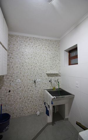 Casa à venda com 146m², 3 quartos e 2 vagasÁrea de Serviço