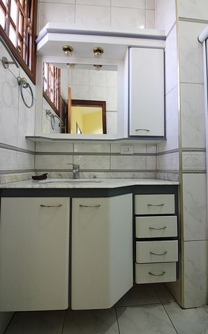 Casa à venda com 146m², 3 quartos e 2 vagasBanheiro da Suíte