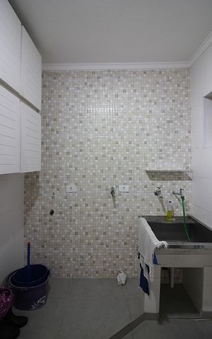 Casa à venda com 146m², 3 quartos e 2 vagasÁrea de Serviço