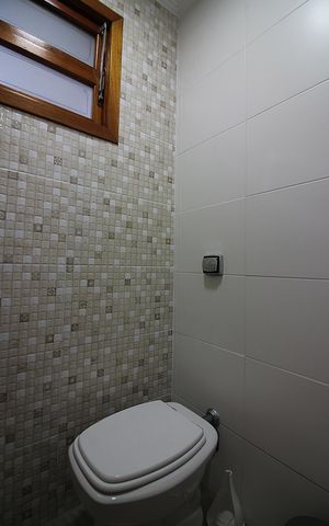 Casa à venda com 146m², 3 quartos e 2 vagasLavabo