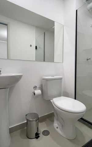 Apartamento para alugar com 24m², 1 quarto e sem vagaBanheiro da Suíte