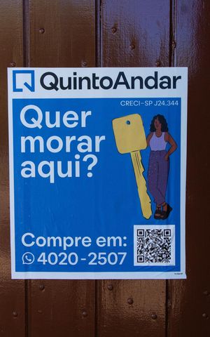 Casa de condomínio à venda com 348m², 2 quartos e 10 vagas Casa de condomínio à venda com 348m², 2 quartos e 10 vagasPlaca