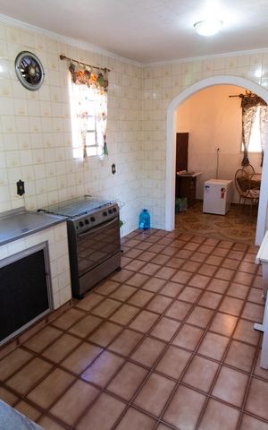 Casa de condomínio à venda com 348m², 2 quartos e 10 vagas Casa de condomínio à venda com 348m², 2 quartos e 10 vagasCozinha
