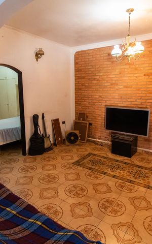 Casa de condomínio à venda com 348m², 2 quartos e 10 vagas Casa de condomínio à venda com 348m², 2 quartos e 10 vagasSala
