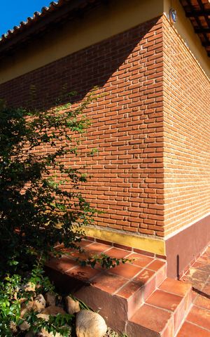Casa de condomínio à venda com 348m², 2 quartos e 10 vagas Casa de condomínio à venda com 348m², 2 quartos e 10 vagasÁrea comum