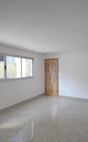 Apartamento à venda com 65m², 2 quartos e 2 vagasSala