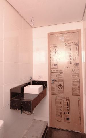 Apartamento à venda com 65m², 2 quartos e 2 vagasBanheiro da Suíte 1