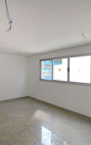 Apartamento à venda com 65m², 2 quartos e 2 vagasSala