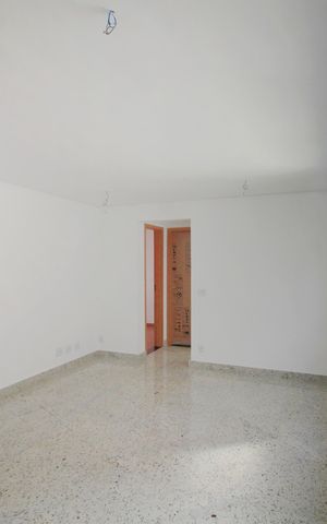 Apartamento à venda com 65m², 2 quartos e 2 vagasSala