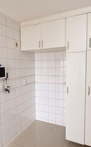 Apartamento para alugar com 90m², 4 quartos e 2 vagasCozinha