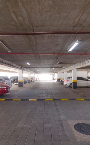 Apartamento à venda com 52m², 2 quartos e 1 vaga Apartamento à venda com 52m², 2 quartos e 1 vagaÁrea Comum - Estacionamento