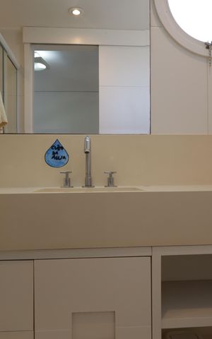Apartamento à venda com 180m², 3 quartos e 3 vagasBanheiro da Suíte 2