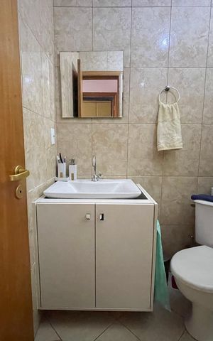 Apartamento à venda com 46m², 2 quartos e 1 vaga Apartamento à venda com 46m², 2 quartos e 1 vagaBanheiro