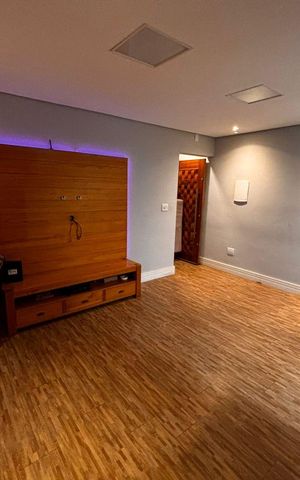 Apartamento à venda com 120m², 1 quarto e 3 vagas Apartamento à venda com 120m², 1 quarto e 3 vagasSala