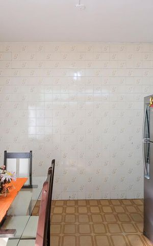 Casa à venda com 102m², 3 quartos e 2 vagasCozinha