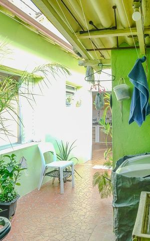 Casa à venda com 102m², 3 quartos e 2 vagasÁrea de serviço