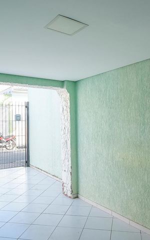 Casa à venda com 102m², 3 quartos e 2 vagasGaragem
