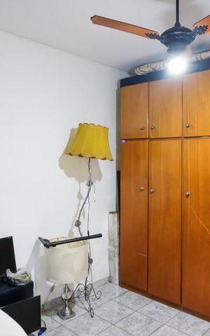Casa à venda com 102m², 3 quartos e 2 vagasQuarto 3