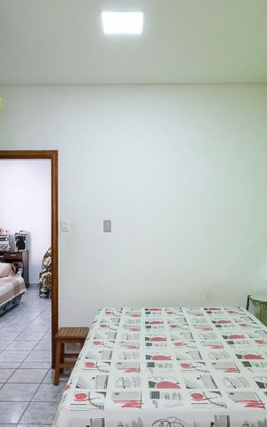 Casa à venda com 102m², 3 quartos e 2 vagasQuarto 1
